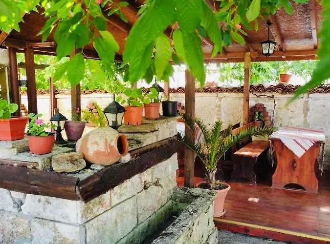 Hotel семеен свети георги *