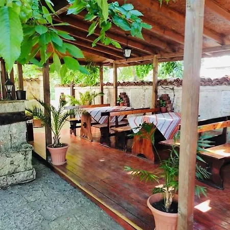 Hotel семеен свети георги *