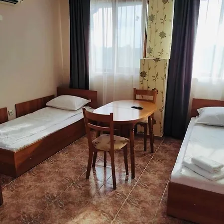 семеен свети георги Hotel *