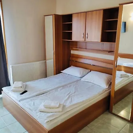 семеен свети георги Hotel *