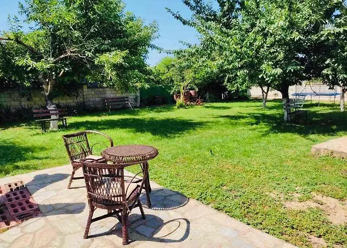 семеен свети георги Hotel *